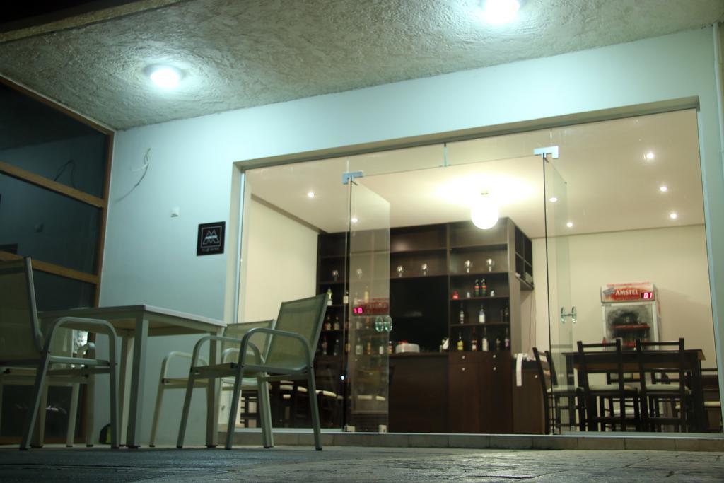 Santa Marina Apartments Rodakino Esterno foto