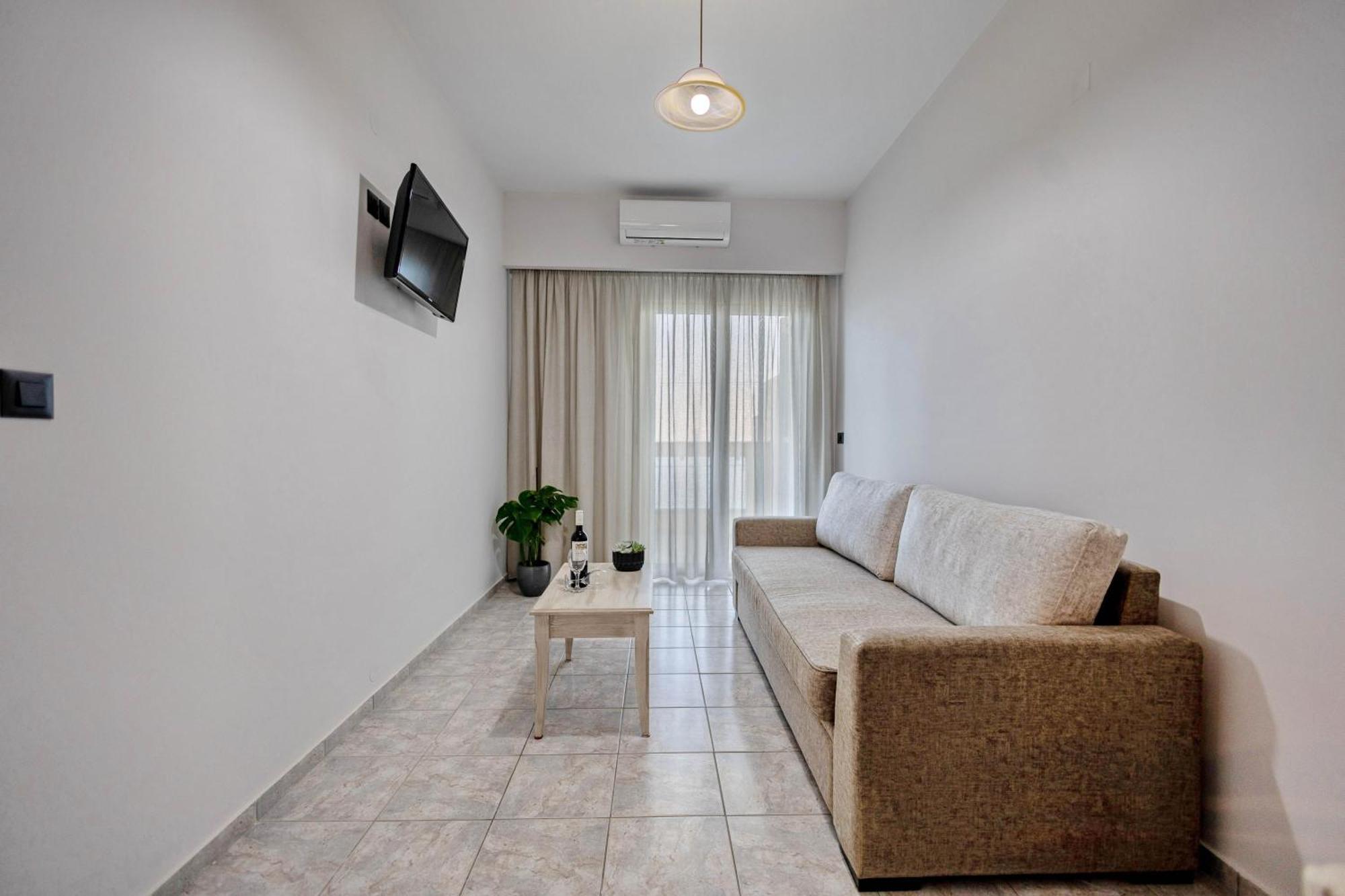Santa Marina Apartments Rodakino Esterno foto