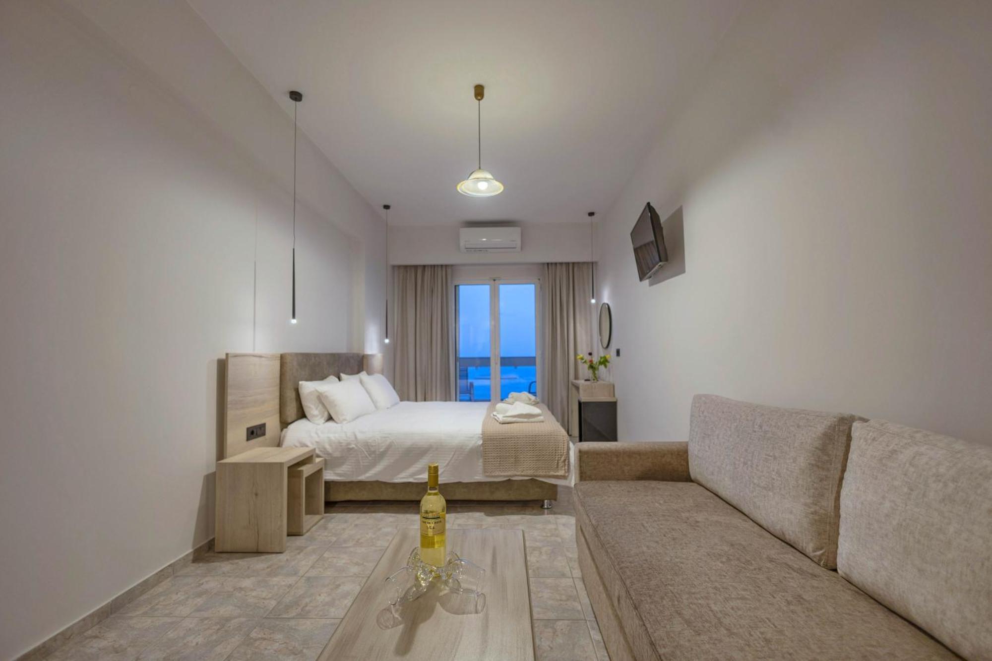 Santa Marina Apartments Rodakino Esterno foto